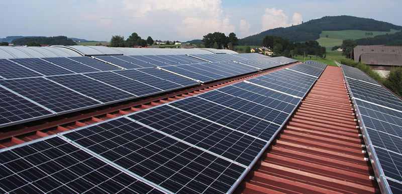 Quelles sont les précautions à prendre pour installer une centrale photovoltaïque en toiture ?