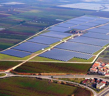 la grèce approuve un nouvel investissement de 2,4 GW projets de centrales photovoltaïques